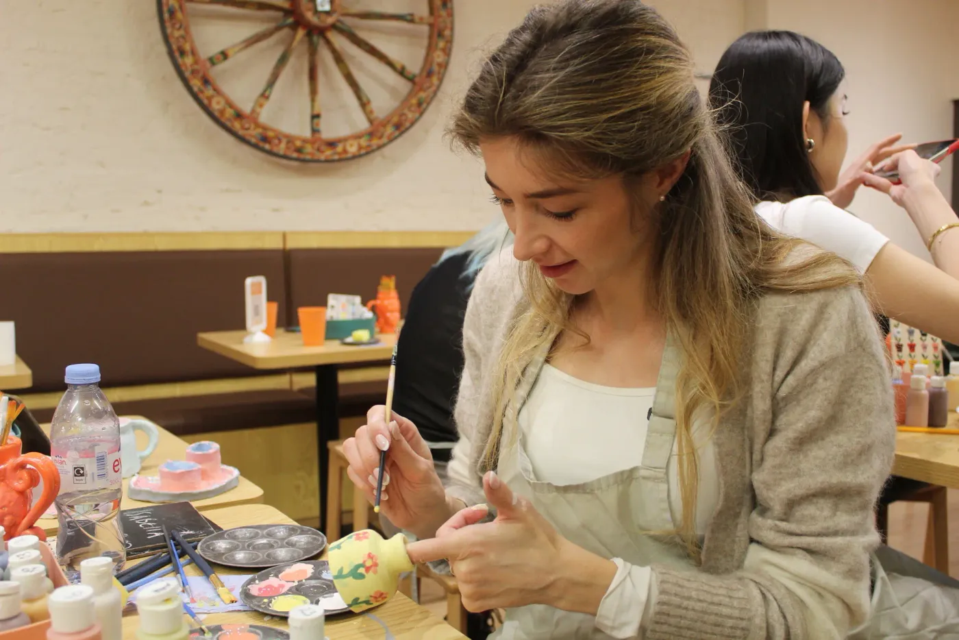 Hand-Build & Decorate Ceramics Workshop at Social Pottery Studio 221, Camden Town